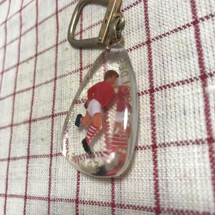 60年代フランスブルボンキーホルダー　BOBB ラグビー