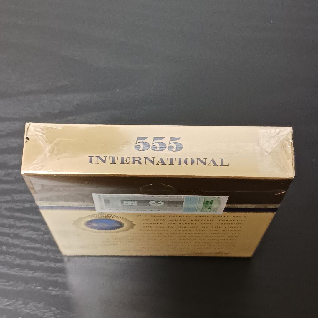 555 STATE EXPRESS【海　外　タ　バ　コ】観賞用・コレクション用