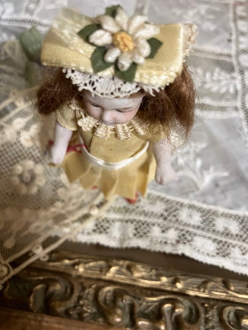 激安　アンティーク黄色ドレスのミニョネット　ドイツビスク　オールオリジナル