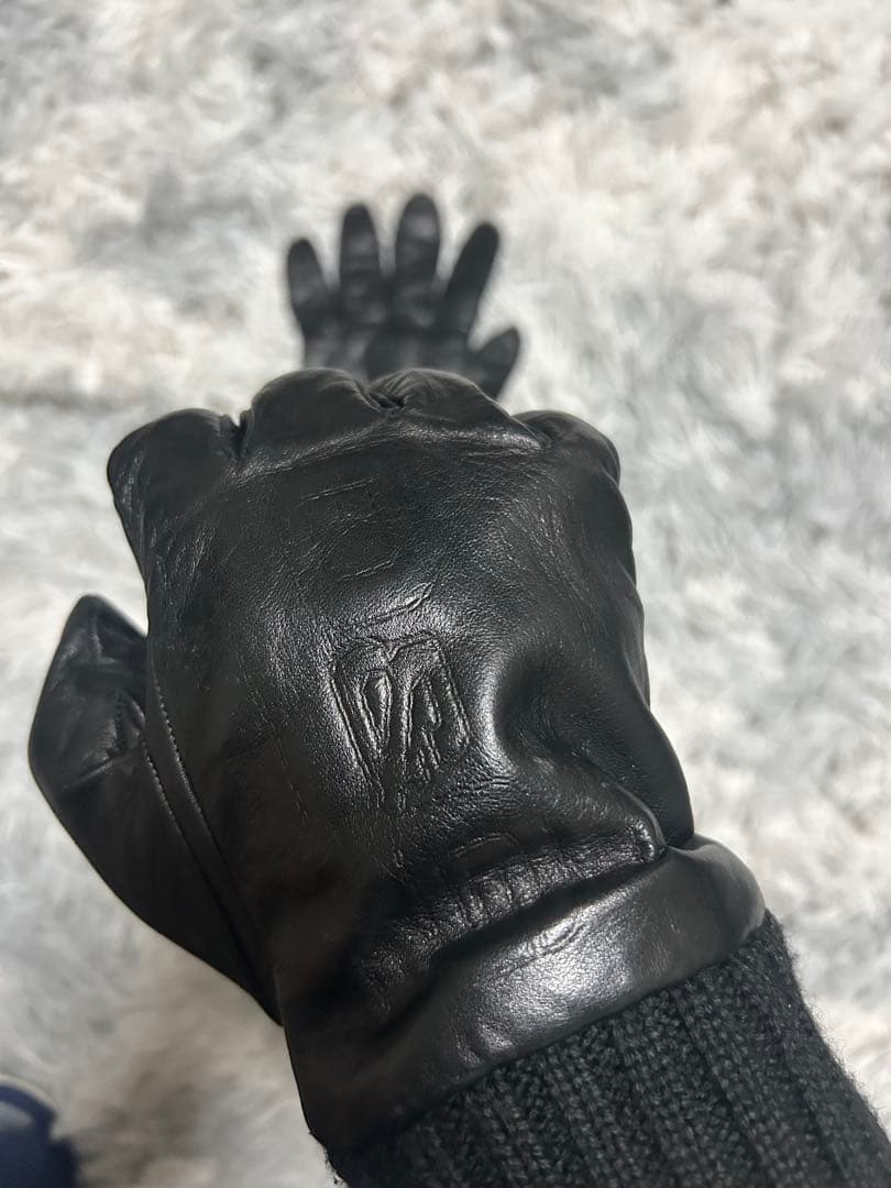 め*り様 ドルチェ&ガッバーナ　D&G レザーグローブ