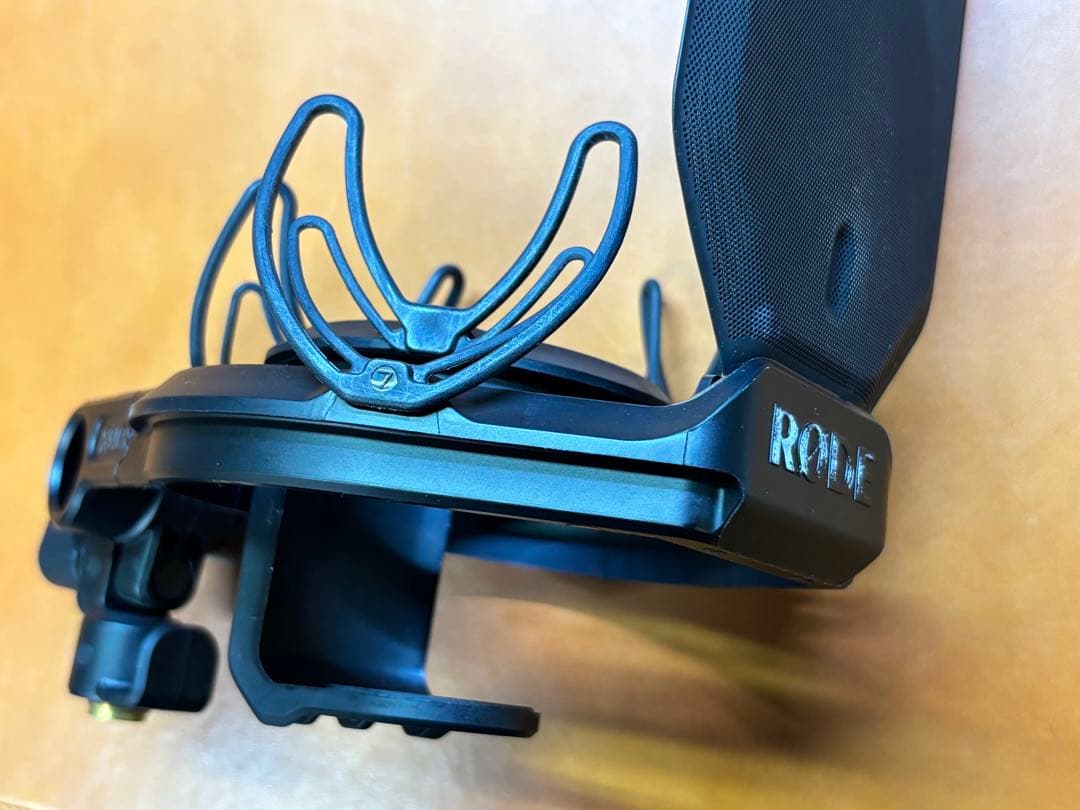 RODE / NT1 4th Gen　コンデンサーマイク　本体のみ(おまけ有り)