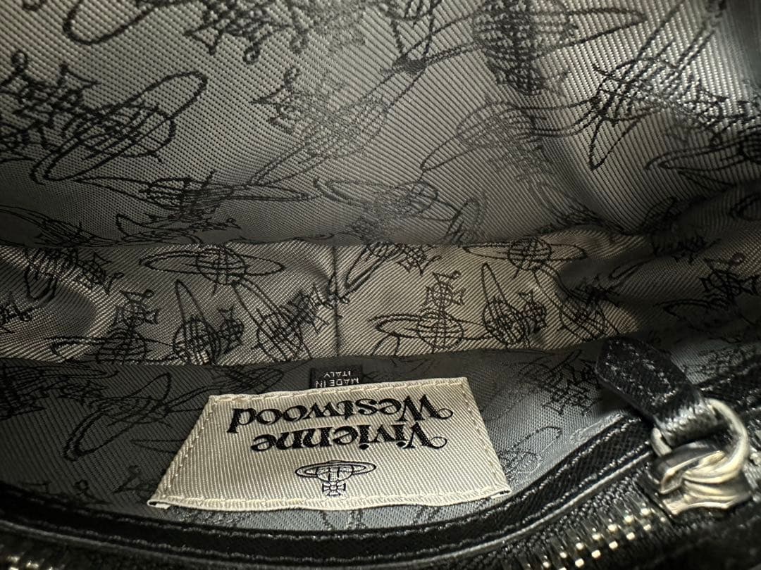 ☆ヴィヴィアンウエストウッド ショルダーバッグ レザー オーブ ブラック