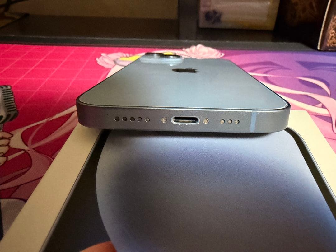 iPhone 14 本体　256gb ブルー