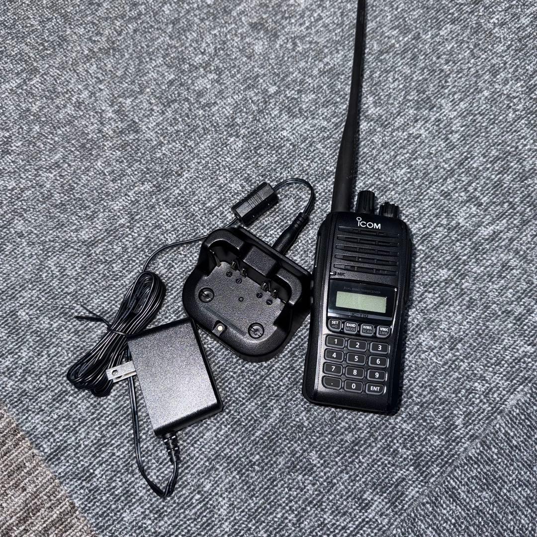 ICOM IC―T10 アマチュア無線トランシーバー