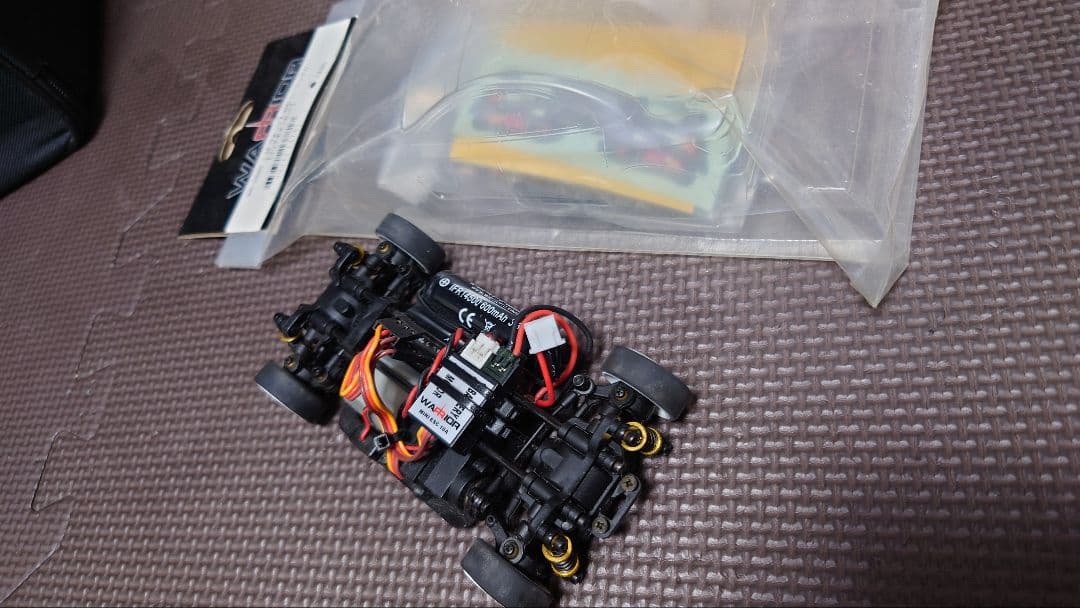 YOKOMO 1/28 ウォーリア 新品ボディー付