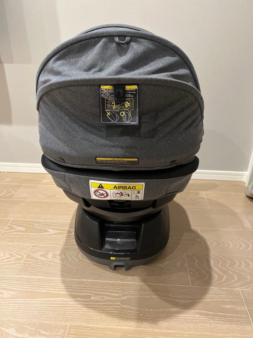 Combiクルムーヴスマート エッグショックJJ-600シートベルト固定