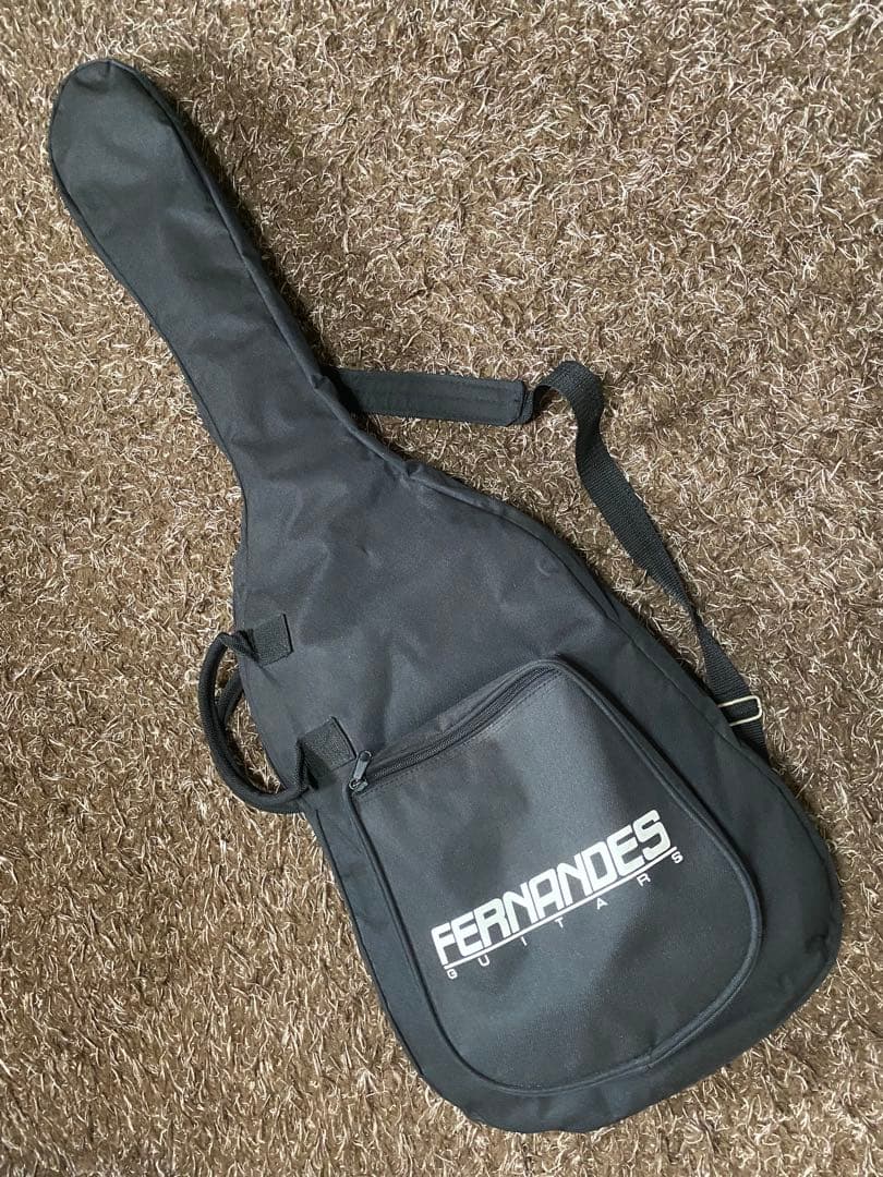 フェルナンデス　エレキギター