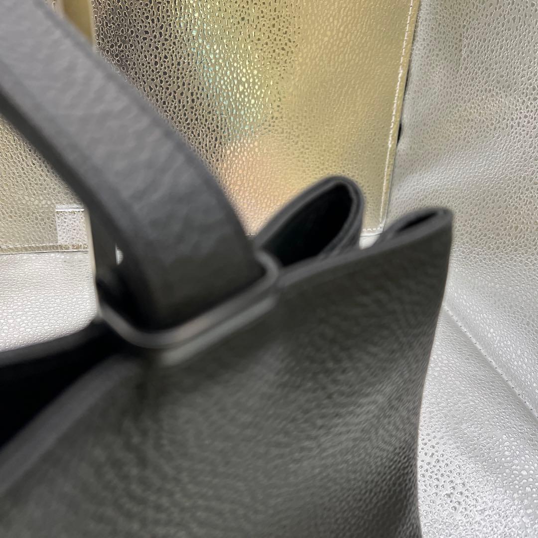 HushTug（ハッシュタグ）の巾着レザーバッグ超美品