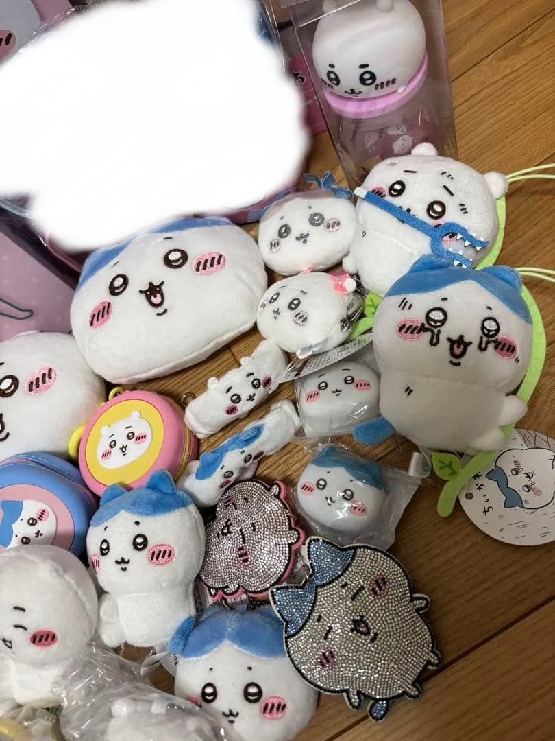ちいかわ　ハチワレ　まとめ売り　プライズ　マスコット　ぬいぐるみ　テーブル