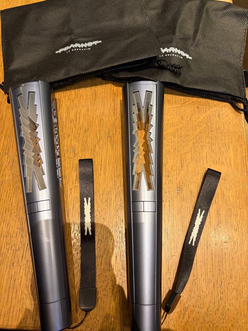 【バラ売り可】ルセラフィム 公式ペンライト2本