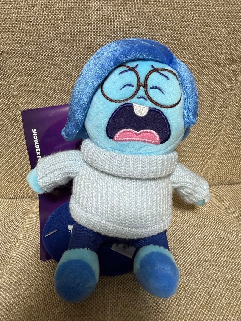 Disney インサイドベッド　かなしみ　はずかし