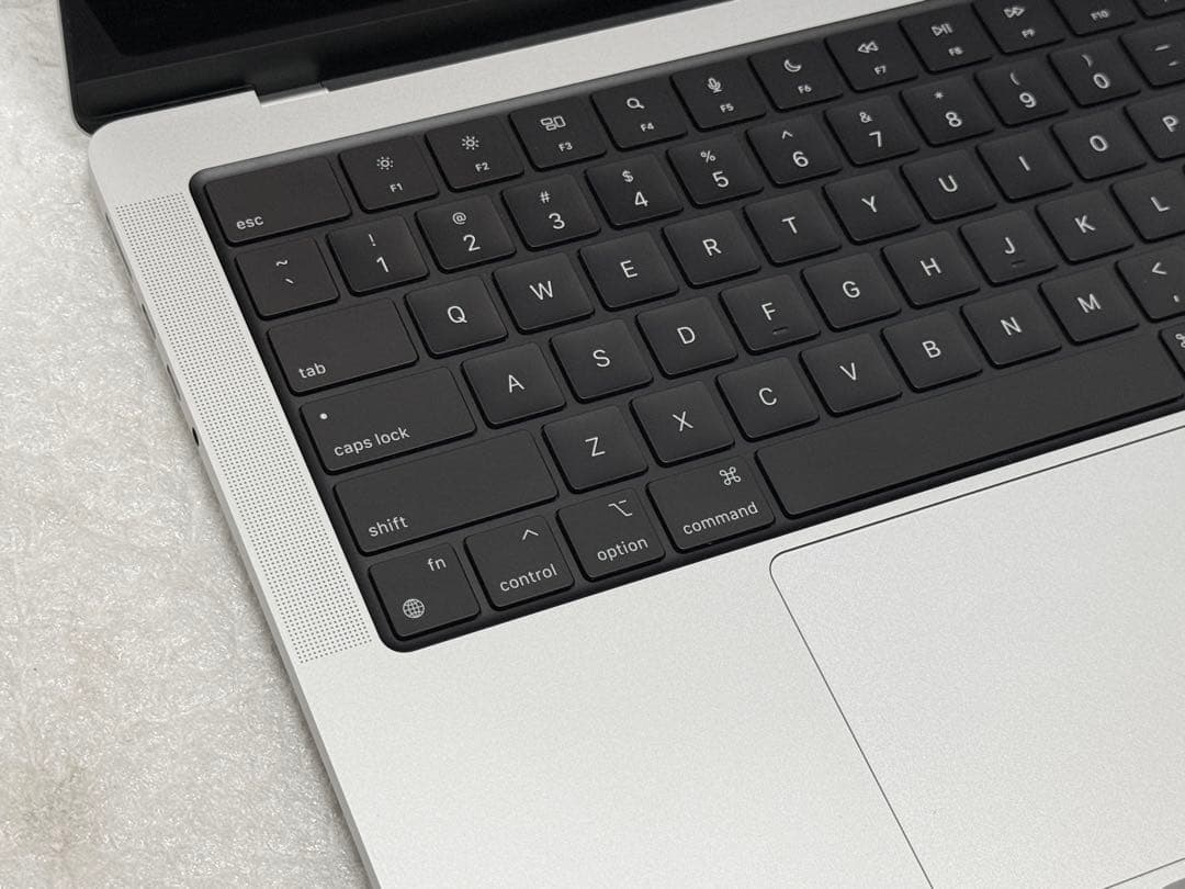 バッテリー97%　MacBook Pro 14 M1Pro 32GB 1TB