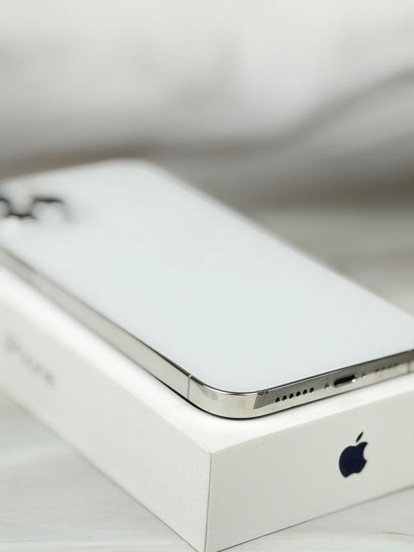 iphone12 pro max 256gbシルバージャンク本体