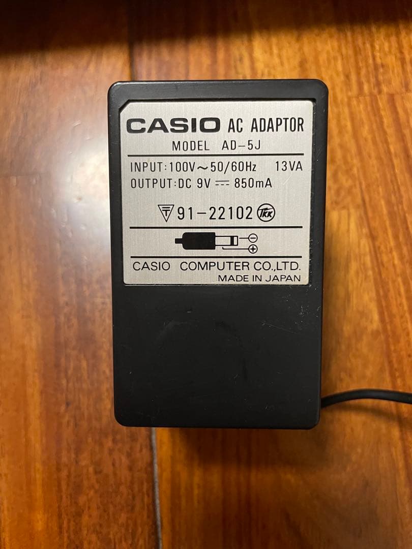 CASIO カシオ　電子ピアノ　電子キーボード　CT-805