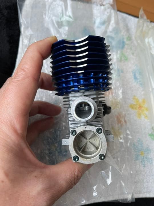 ラジコンエンジン　OS 21バギー用エンジン