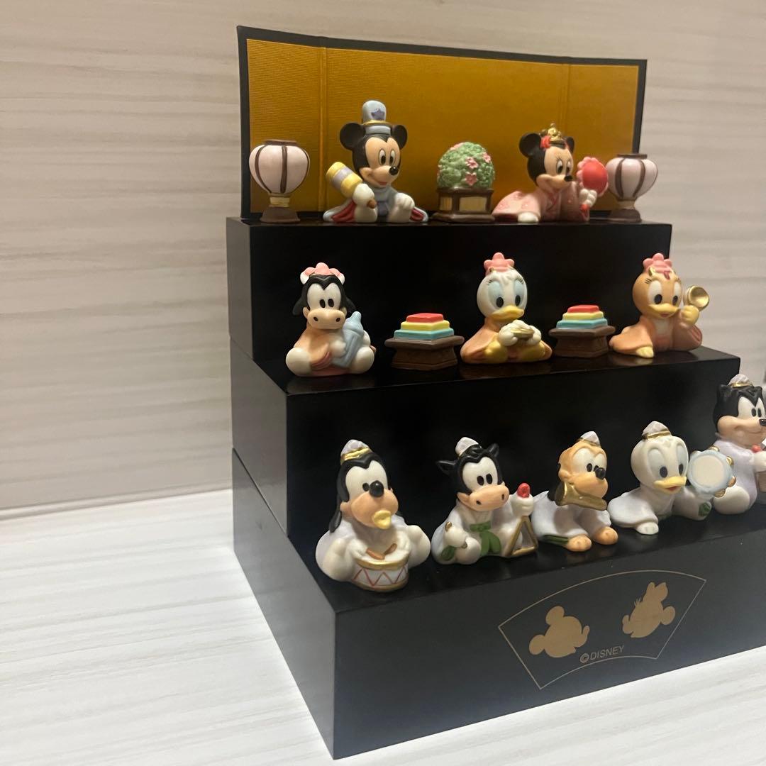 【美品】 ディズニー ひな祭り飾り 陶器製 3段 Disney ベビー 雛人形