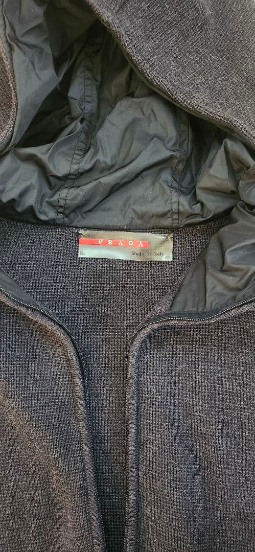 美品　プラダスポーツ　ウールパーカー
