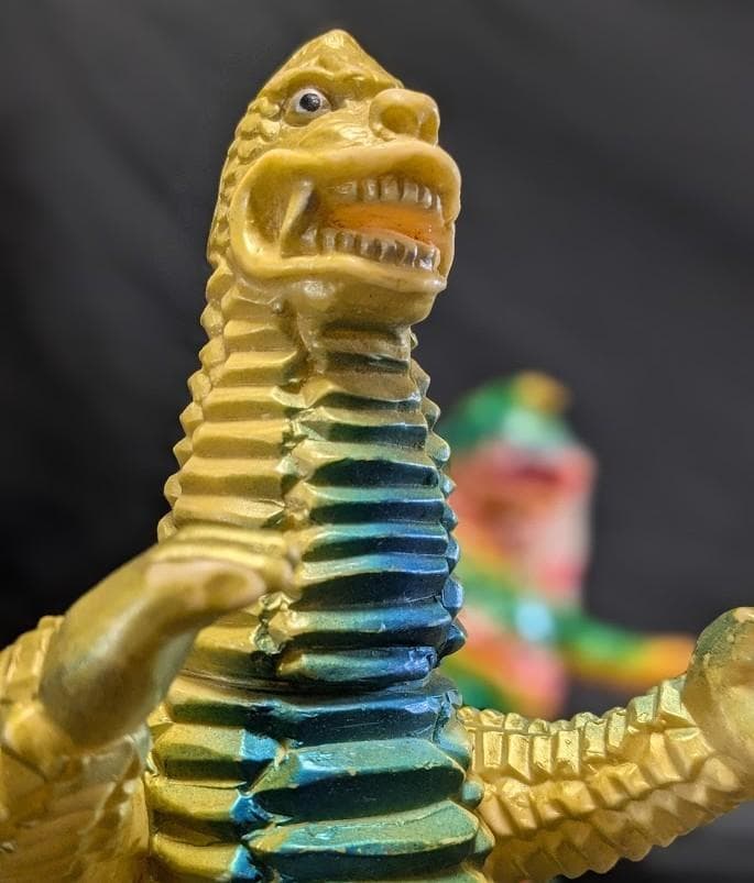 レッドキング＆ドラコ羽付（ブルマァク復刻）ソフビフィギュア２体セット