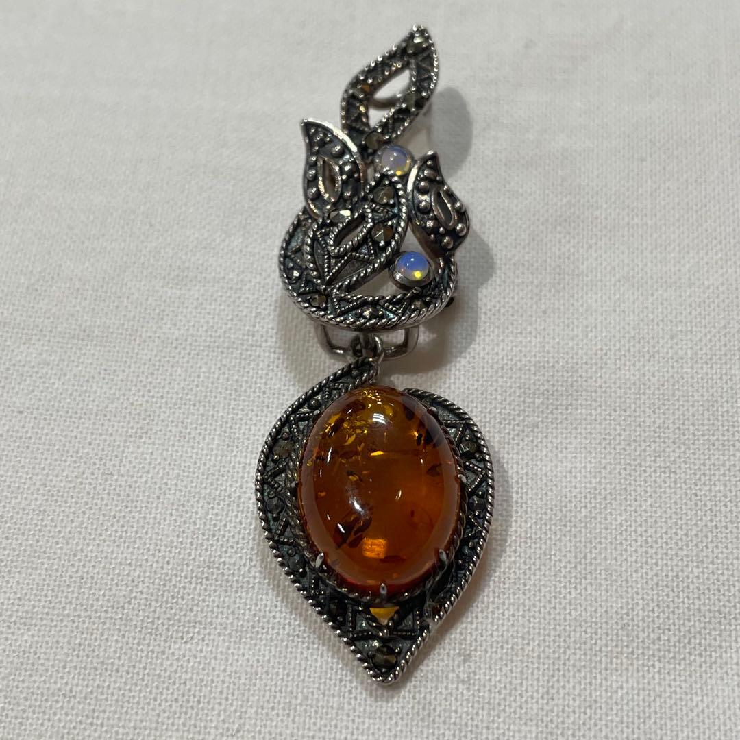 禄山 琥珀 & オパール アーバンリーフ シルバー ブローチ ペンダント