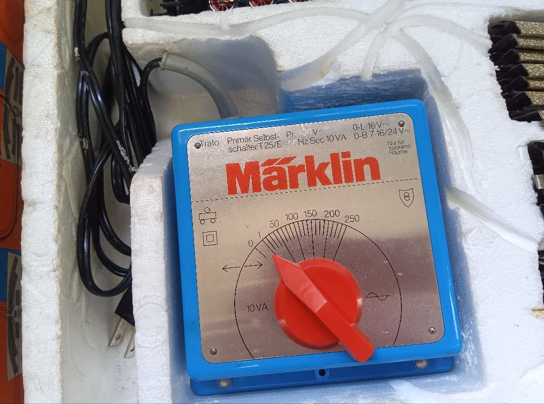 動作確認済み　鉄道模型 Marklin メルクリン SET-HO S　4点セット