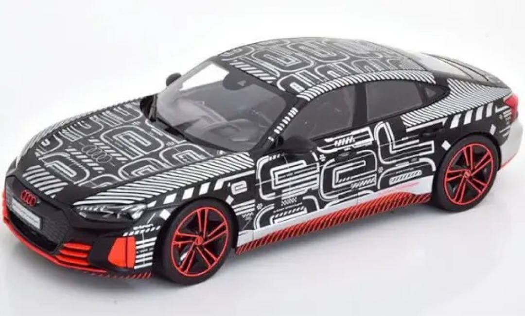 1/18 norev アウディ RS e-tron GT prototype