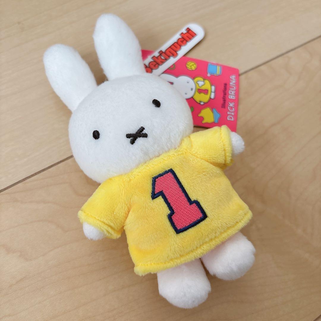 ミッフィー sports マスコット キーチェーン キーホルダー ぬいぐるみ