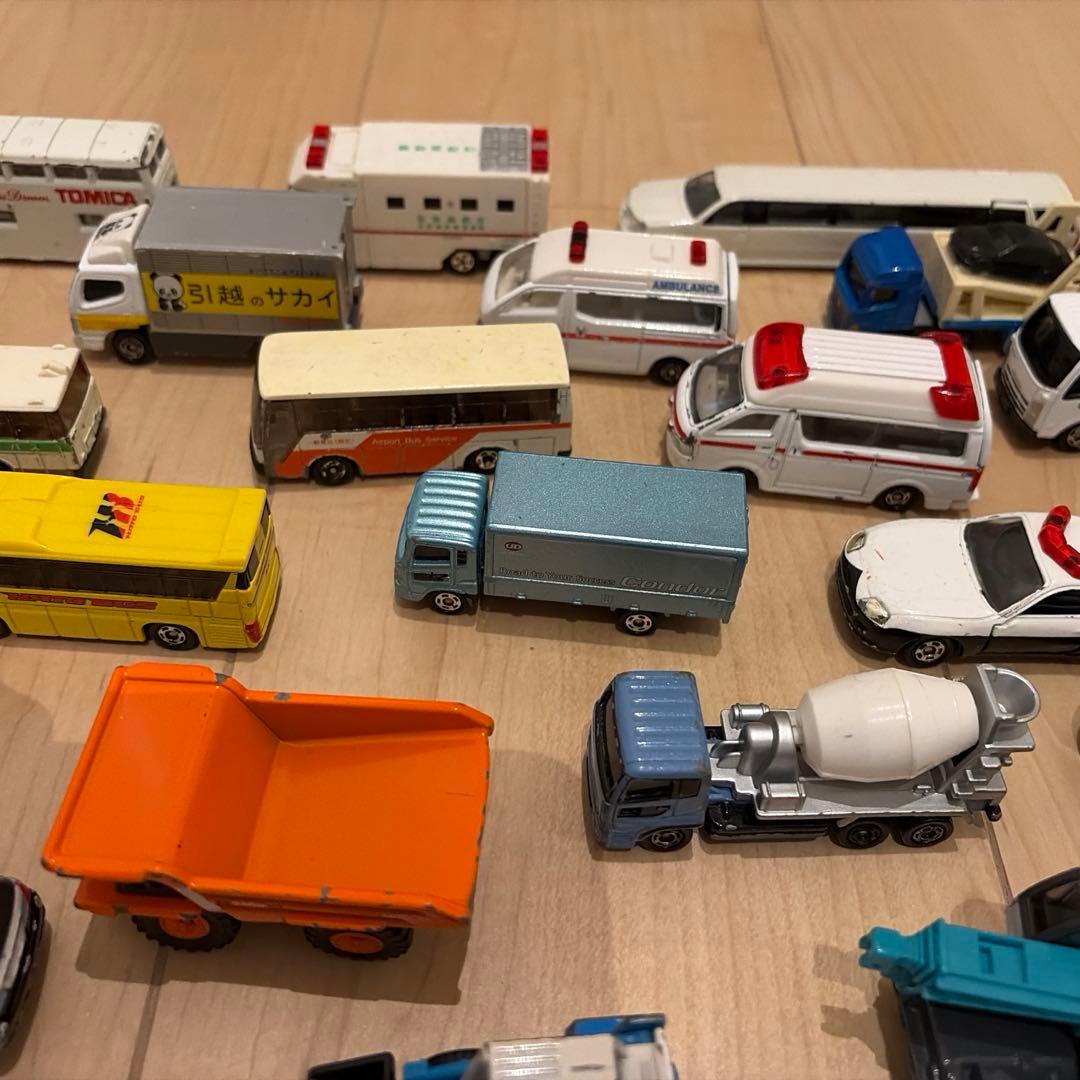 トミカ いろいろセット まとめ売り　昭和の日本製あり 光るテコロジー　洗車機