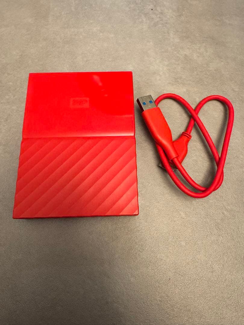 WD My Passport HDD 4TB レッド