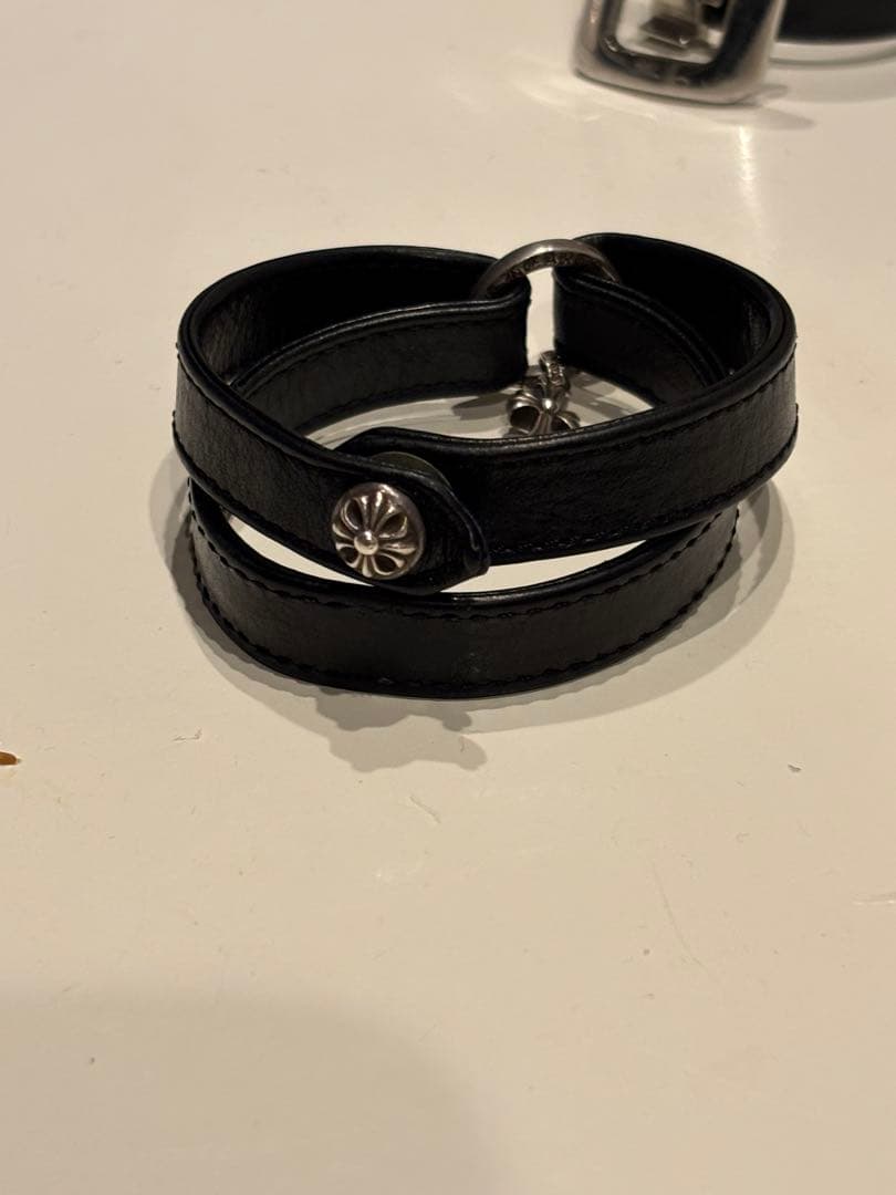 クロムハーツ　黒レザー二重巻きブレスレット