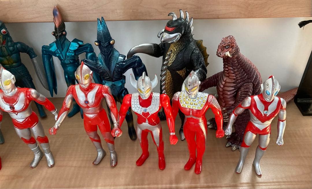 【貴重コレクション】ウルトラマンシリーズ 他フィギュアセット 77体