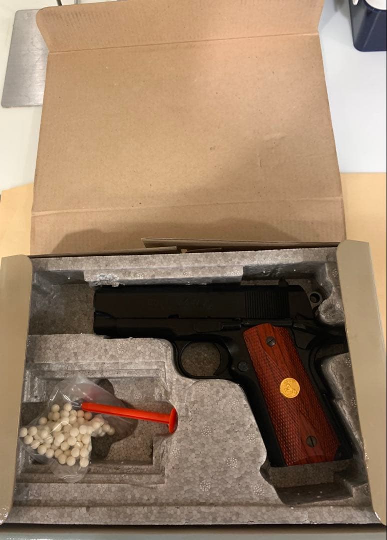 WA「コルトオフィサーズ ACP」