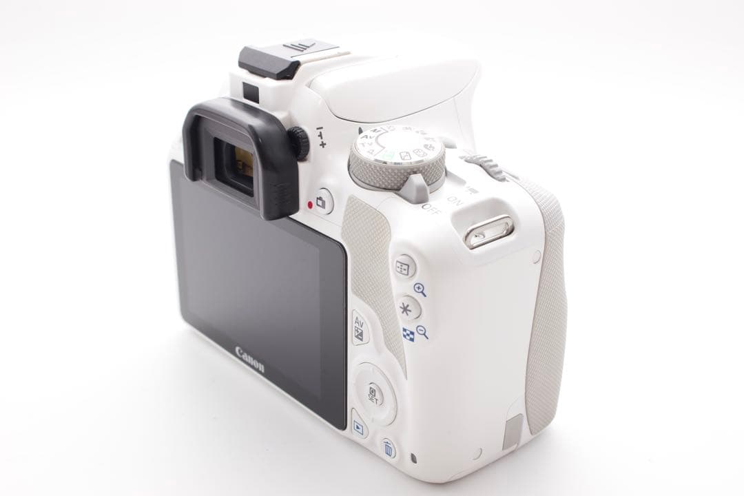 キャノン　EOS Kiss X7 ホワイト　最軽量　美品　100D STMレンズ