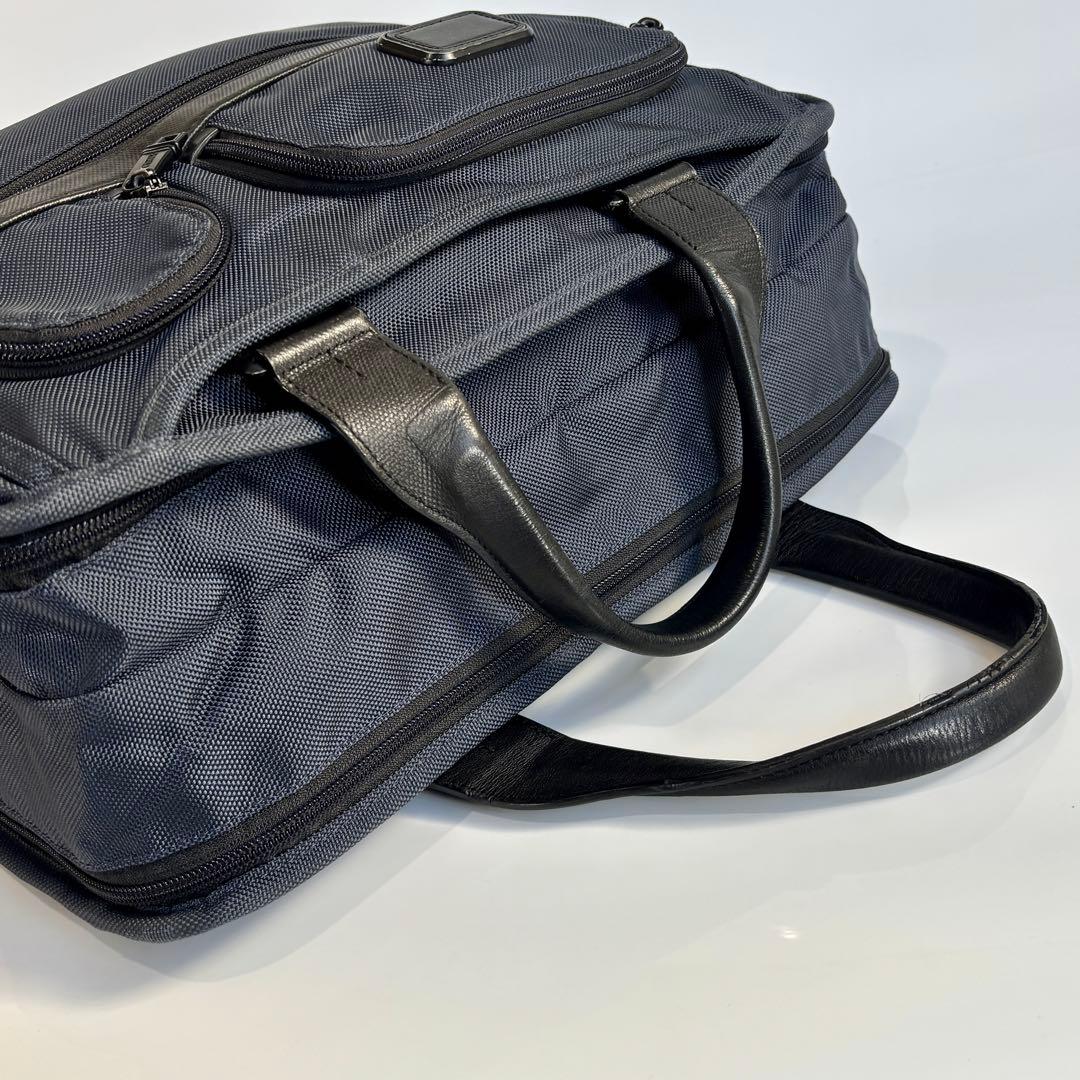 美品 トゥミ ソフネット 2WAY ブリーフケース ネイビー ビジネスバッグ