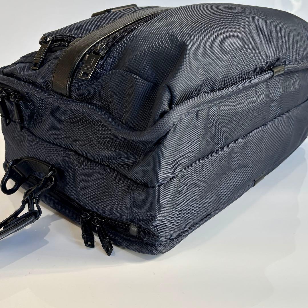 美品 トゥミ ソフネット 2WAY ブリーフケース ネイビー ビジネスバッグ