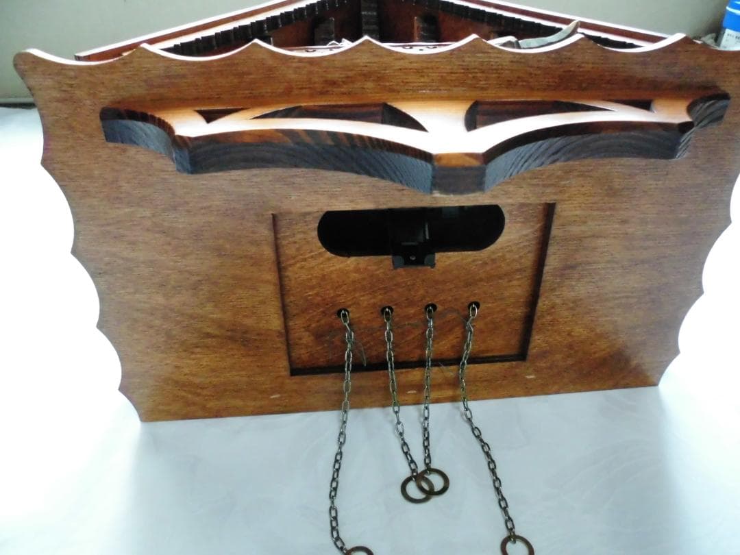 『美品』ドイツ・シュナイダー　からくり掛け時計　カッコウ時計　8匹の猫