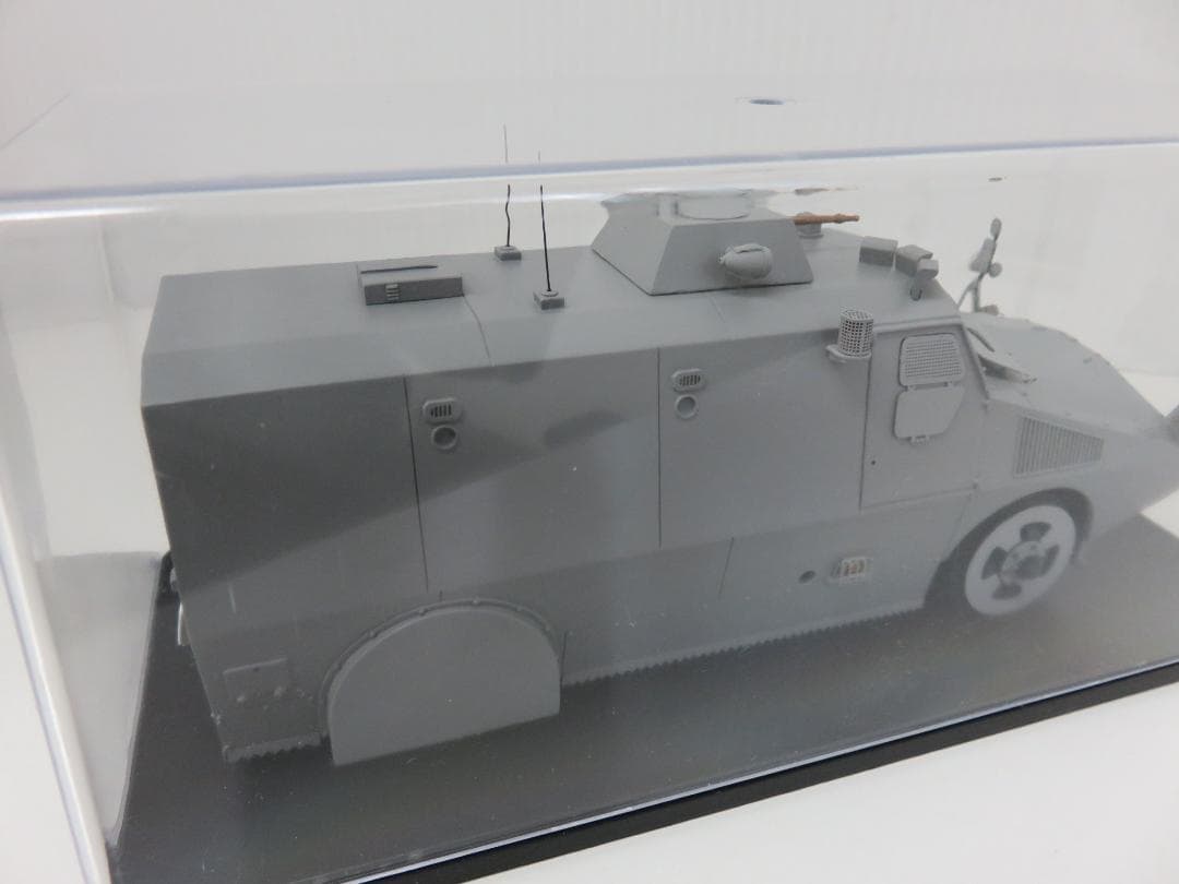 レイズ ミニカー 1/43 F-3特型警備車 1970 警察本部機動隊警備車両