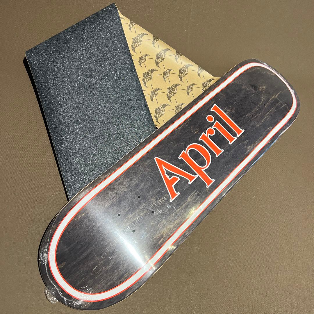 デッキテープ付き！　APRIL 8.25インチ　スケボー
