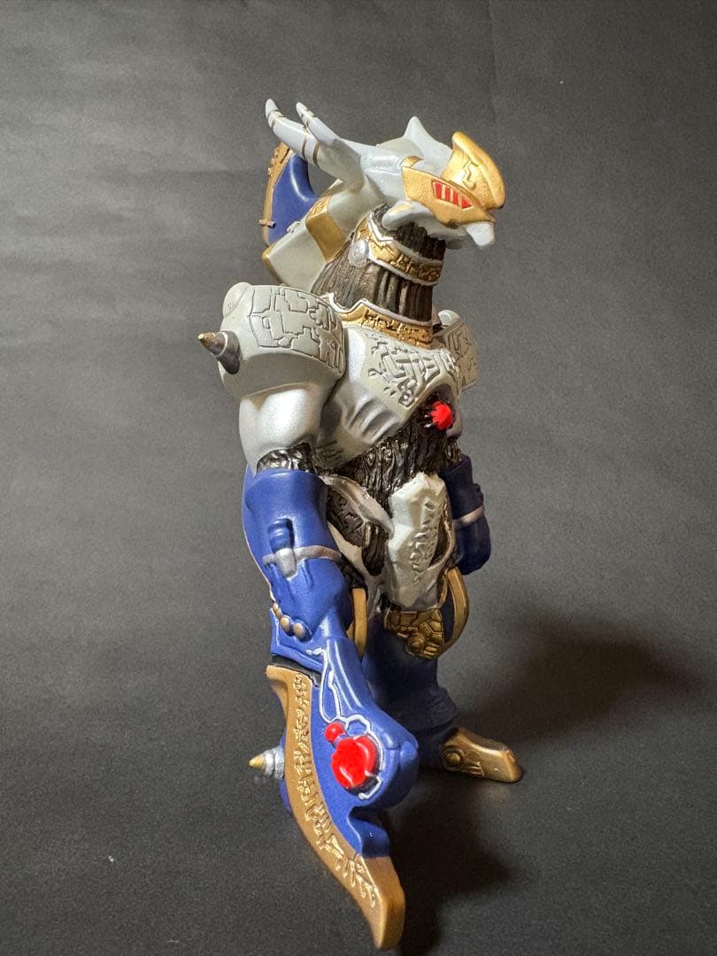 ウルトラ怪獣ソフビ　ギャラクトロンMKⅡ　リペイント完成品