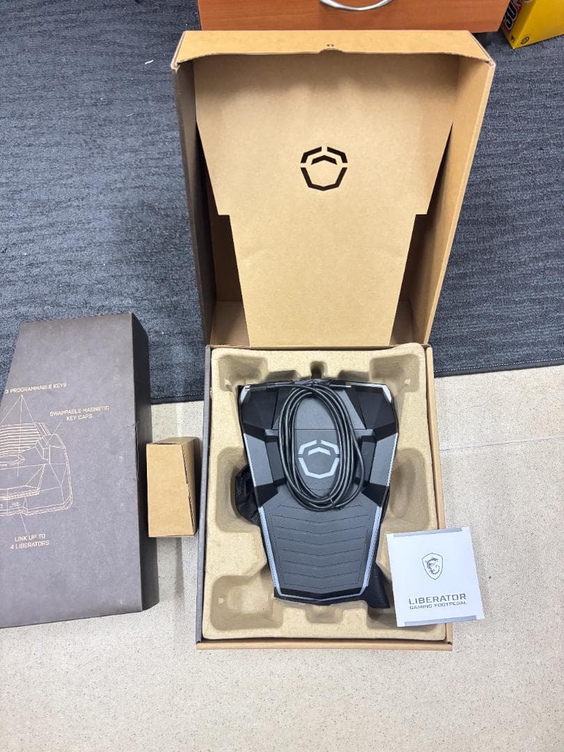 【希少！輸入品】MSI Liberator GP10 ゲーミングフットペダル