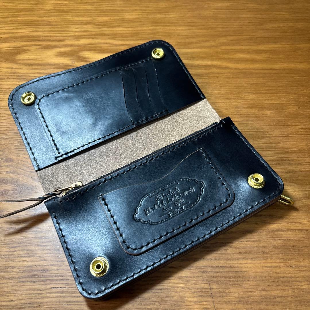 23　ロングウォレット 3層タイプ フリーポケット付き　クロムエクセル