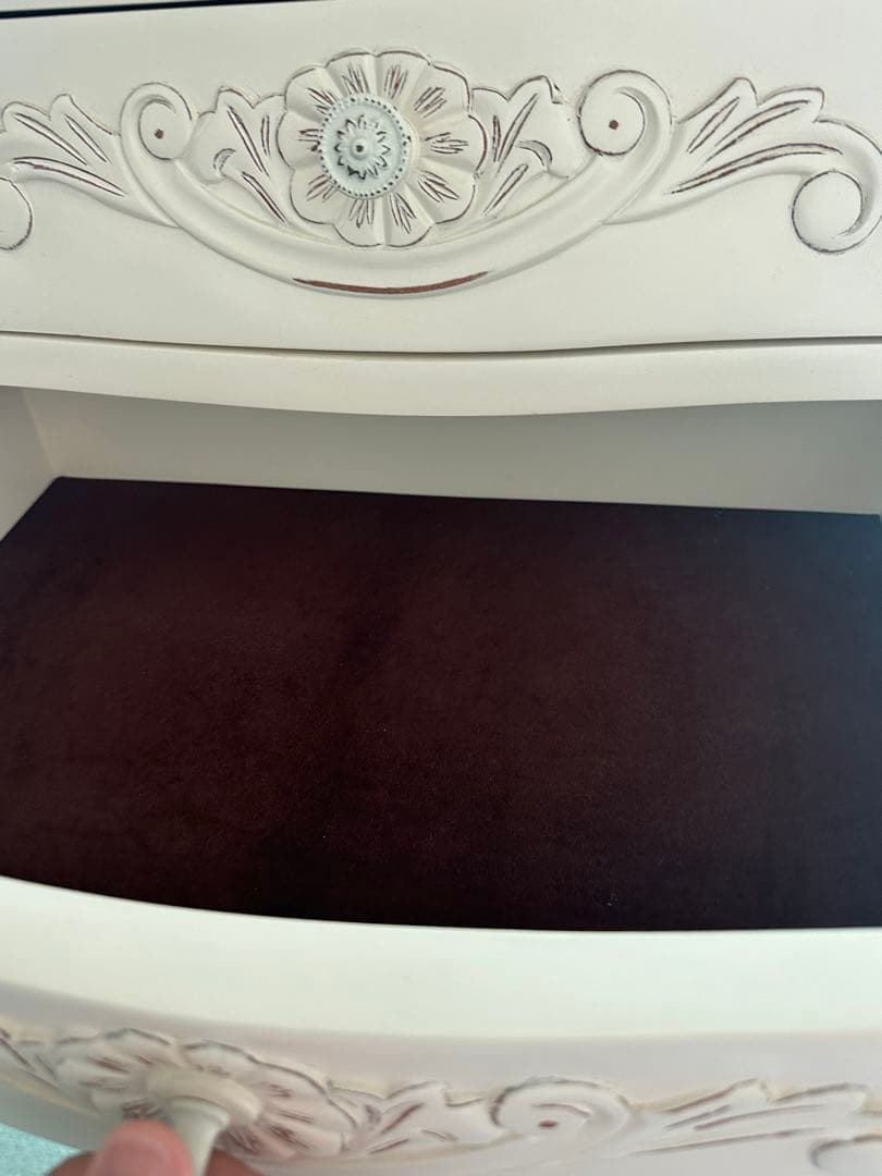 クロシオ コモ チェスト4D ホワイト 幅55cm 完成品 アンティーク調