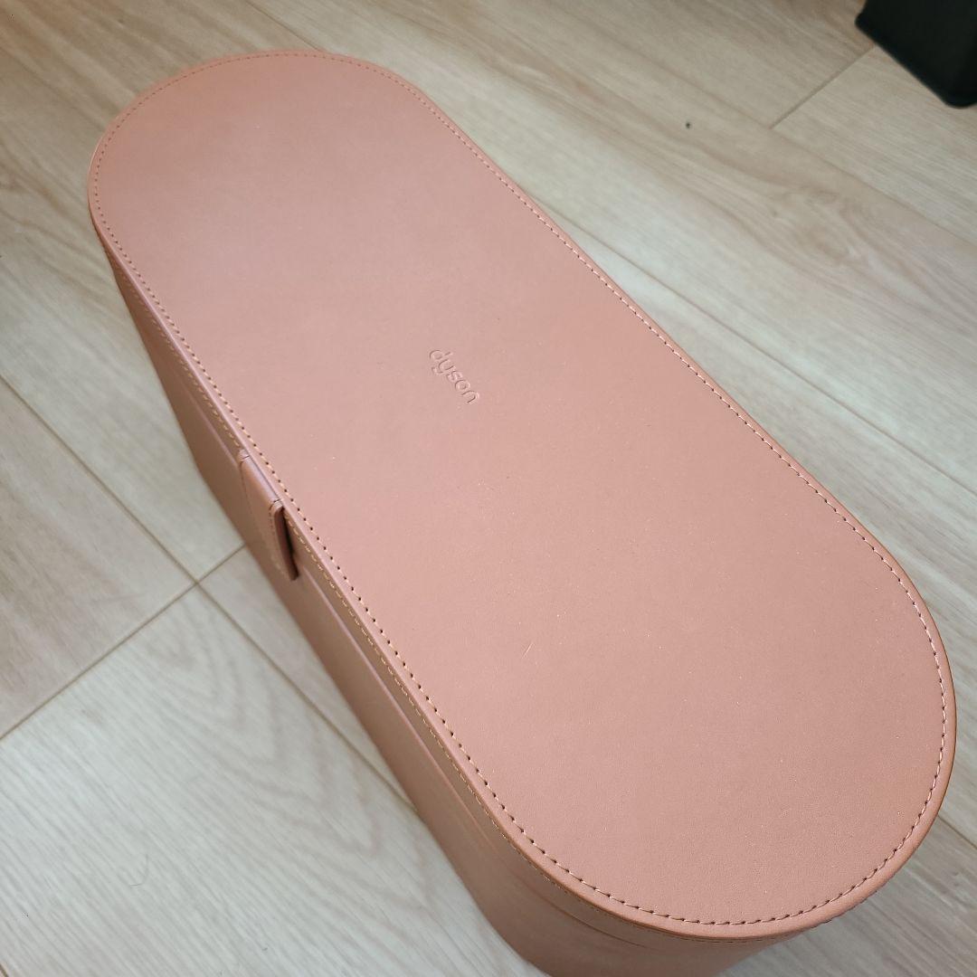 Dyson専用ケースとブラシセット