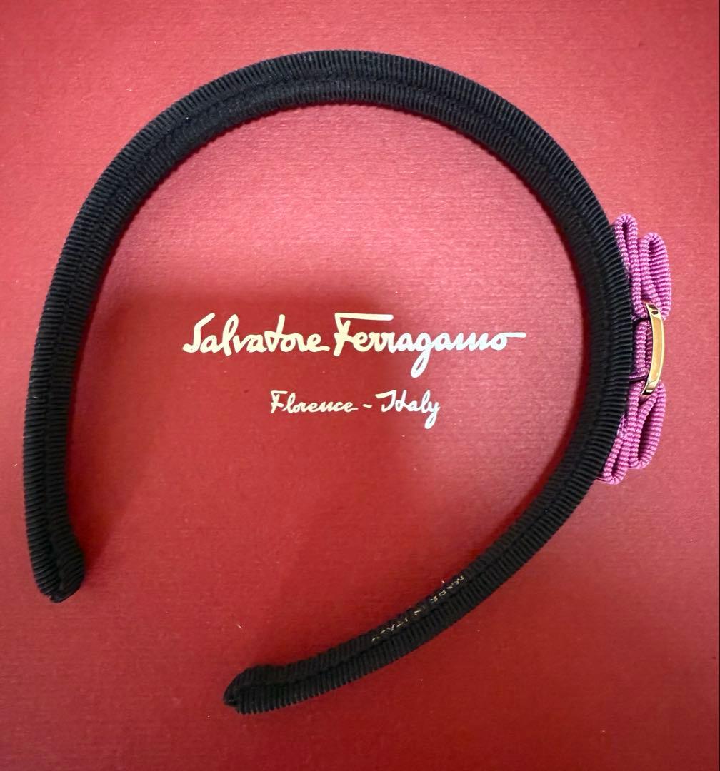 Ferragamo フェラガモ　カチューシャ　ピンク　ブラック　バイカラー