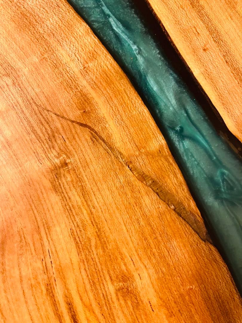 レジンテーブル　ソファテーブル　サイドテーブル　桜の木