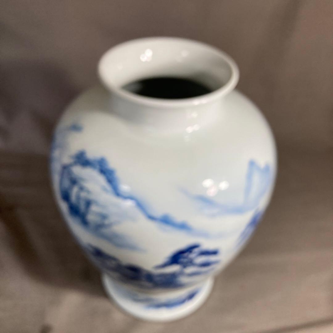 【深川製磁】有田焼の伝統　日本の名窯　宮内庁御用達　深川製磁　染付山水絵　花瓶
