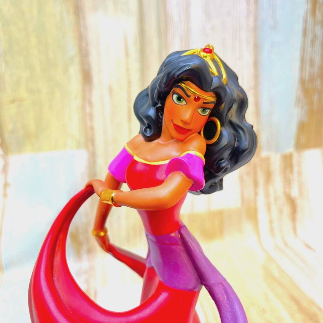 WDCC ノートルダムの鐘 エスメラルダ 陶器製 フィギュア ディズニー 訳あり