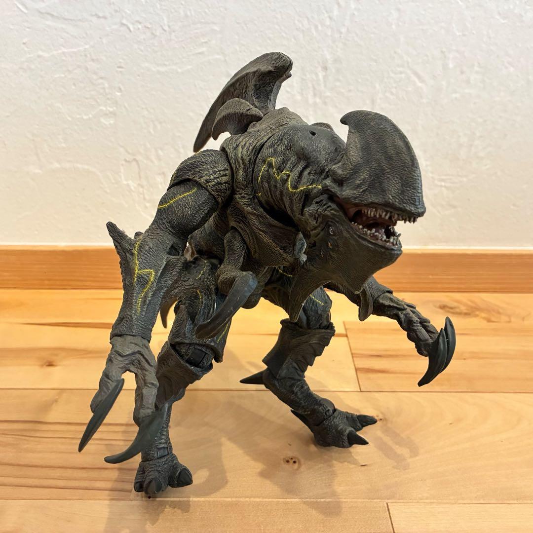 超レア‼️NECA ネカ パシフィックリム ムタヴォア