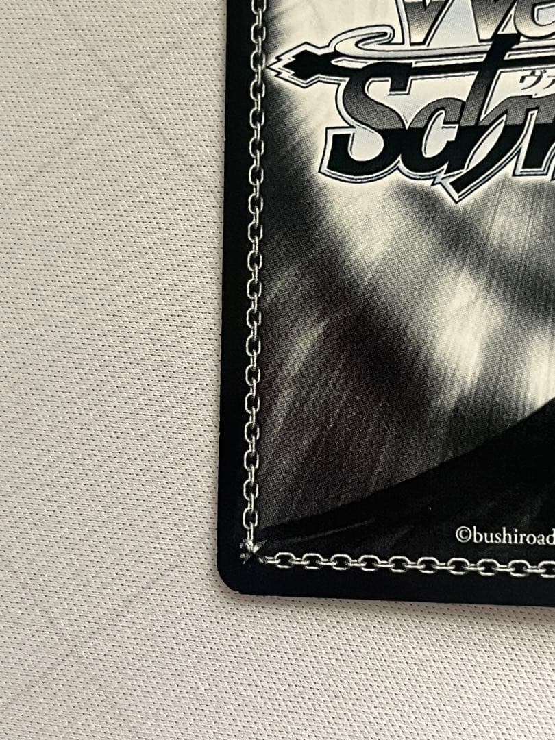 ws ヴァイスシュヴァルツ　モモ・ベリア・デビルーク　sp サイン