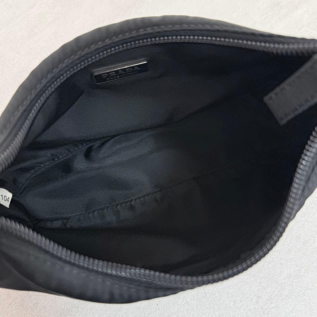 極美品 PRADA ハンドバッグ アクセサリーポーチ ナイロン 三角プレート