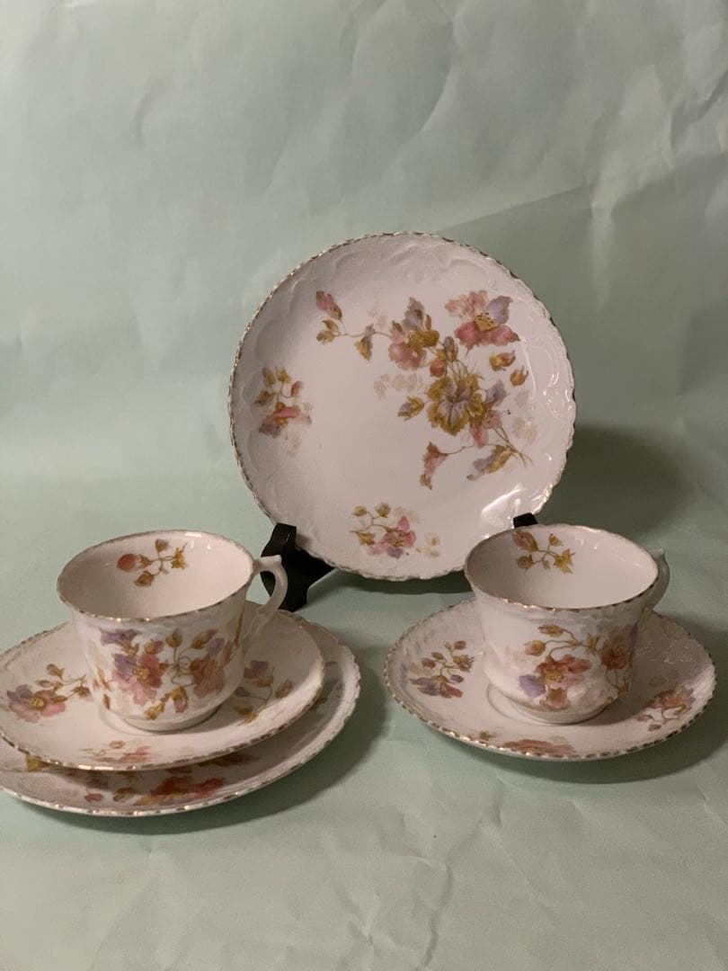 西洋アンティークカップ&ソーサーペア、サイドプレートペア、